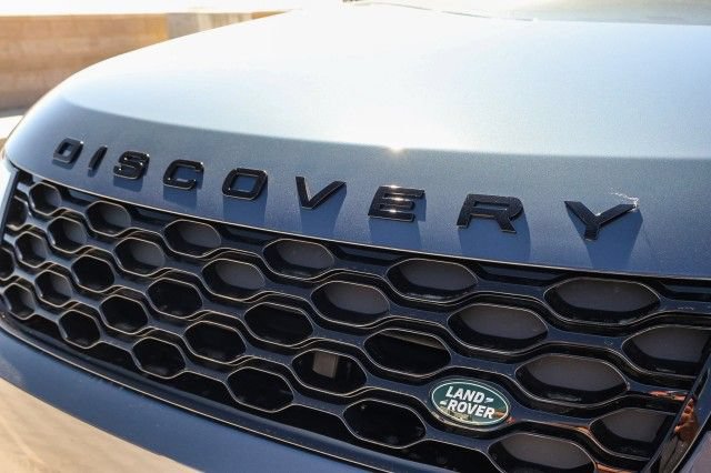 Used 2025 Land Rover Discovery Dynamic SE AWD/4WD image 11