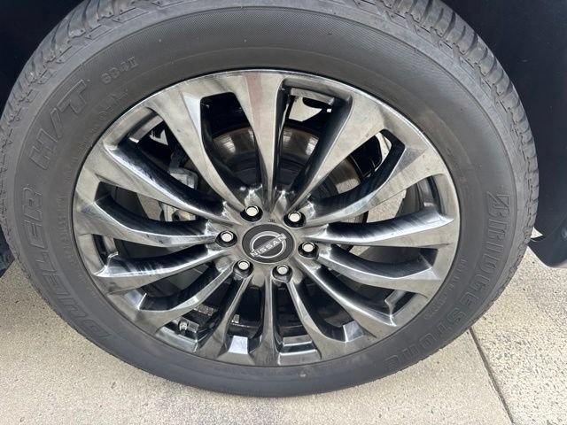 Used 2024 Nissan Armada Platinum w/ Captain's Chairs Package RWD image 26