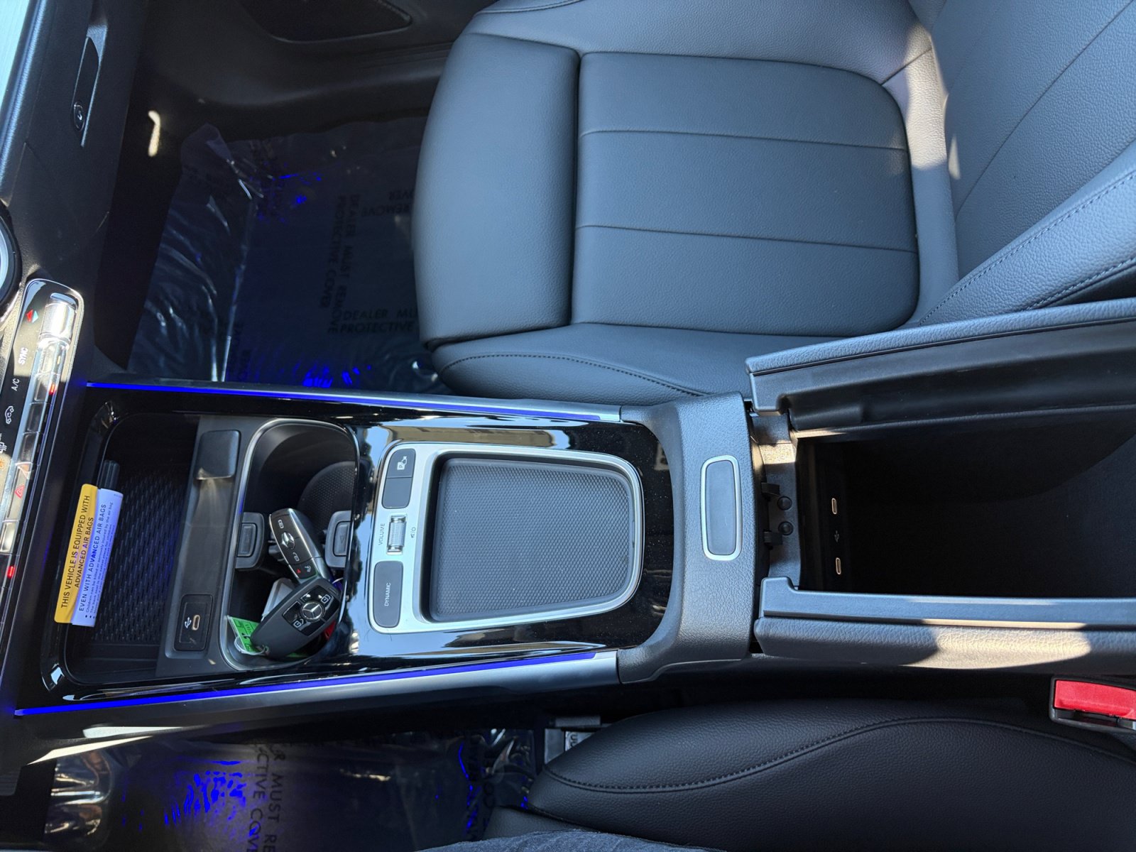 New 2026 Mercedes-Benz GLB 250 4MATIC image 15