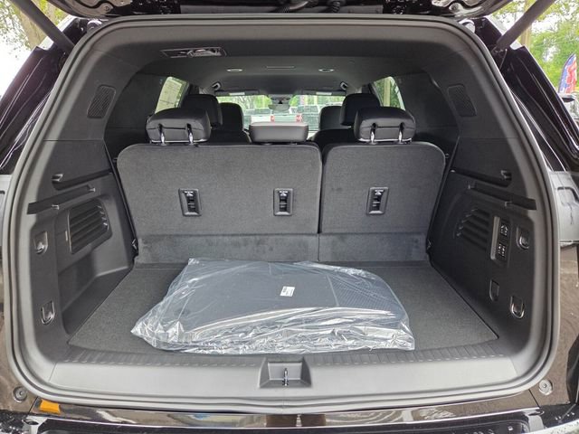 New 2026 Chevrolet Traverse High Country FWD image 23
