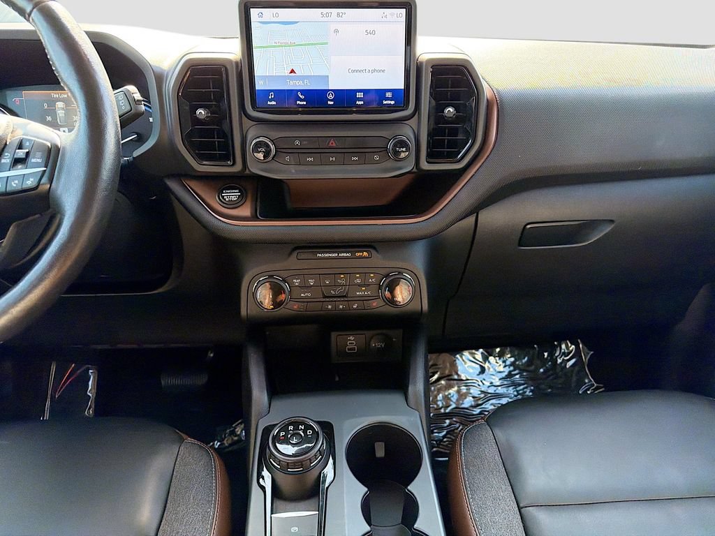 Used 2023 Ford Bronco Sport Outer Banks w/ Tech Package AWD/4WD image 18