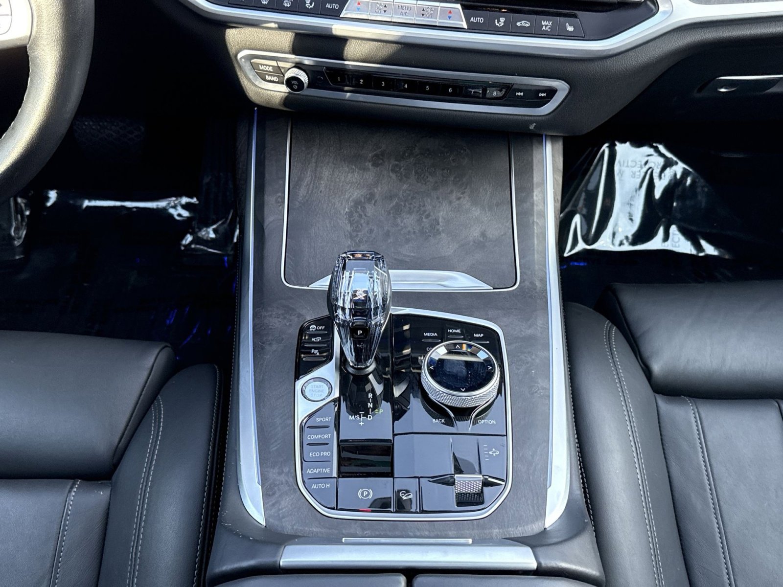 Used 2022 BMW X7 xDrive40i w/ Executive Package image 22