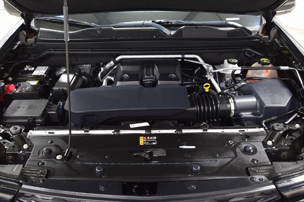 Certified 2024 Chevrolet Colorado ZR2 w/ Technology Package image 31