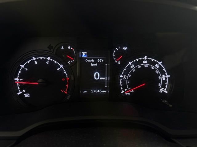 Used 2022 Toyota 4Runner SR5 RWD image 17