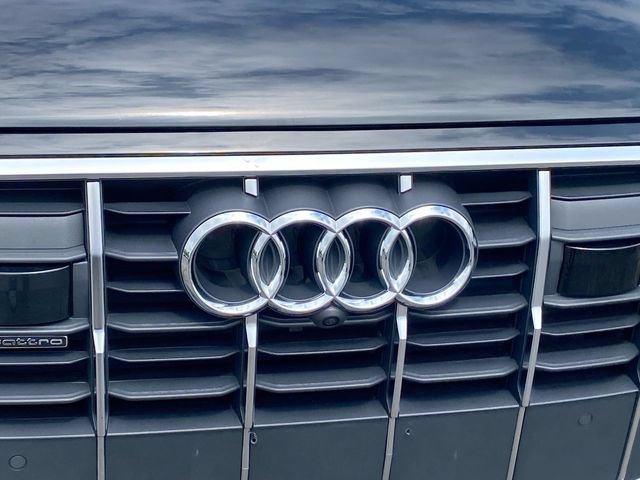 Used 2024 Audi Q7 2.0T Premium Plus AWD/4WD image 32