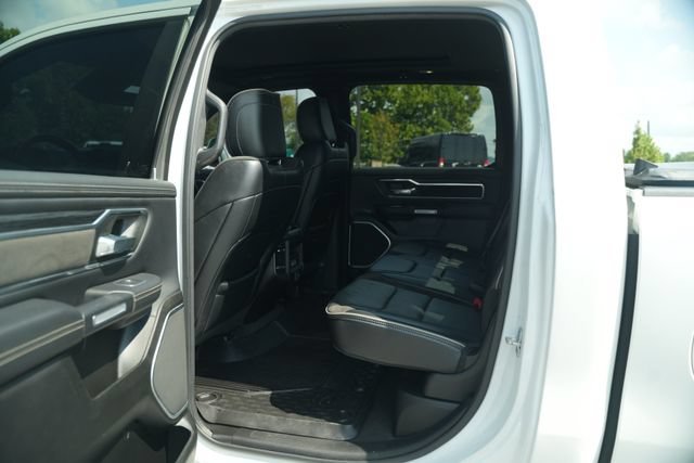 Used 2023 RAM 1500 Laramie AWD/4WD image 16
