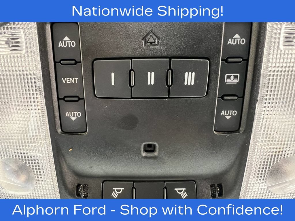 Used 2023 Chrysler 300 S w/ Comfort Group RWD image 27