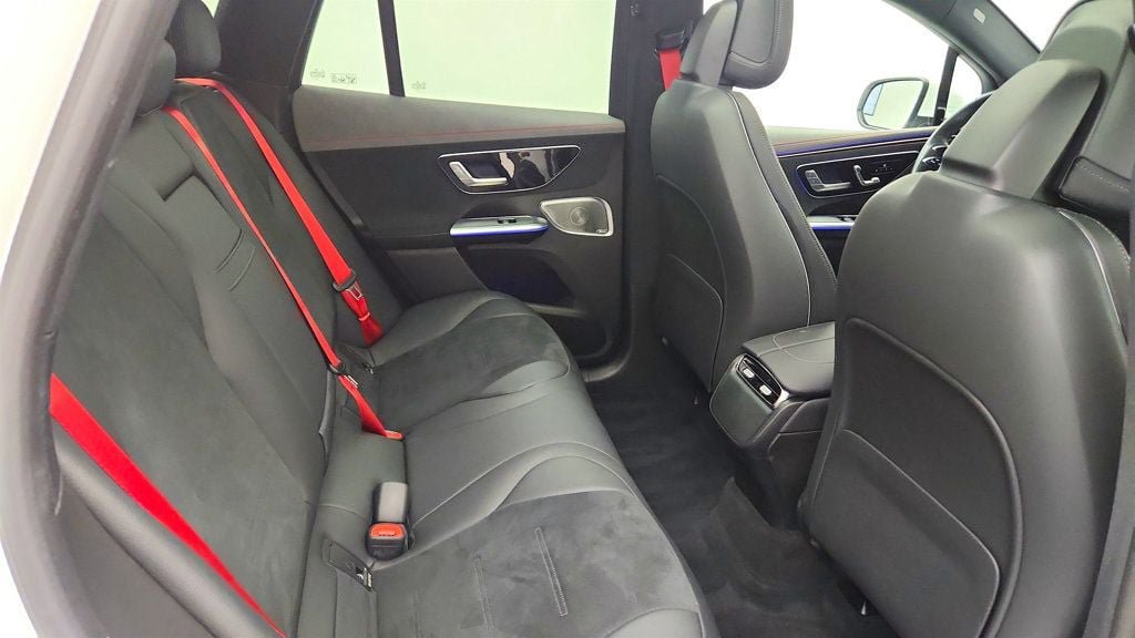 Used 2024 Mercedes-Benz EQE AMG 4MATIC SUV image 22