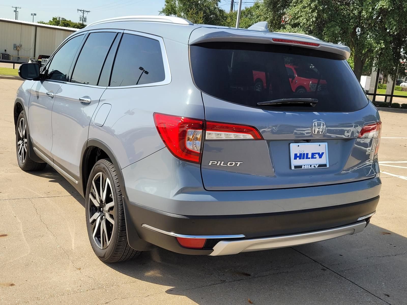 Used 2022 Honda Pilot Touring video 3
