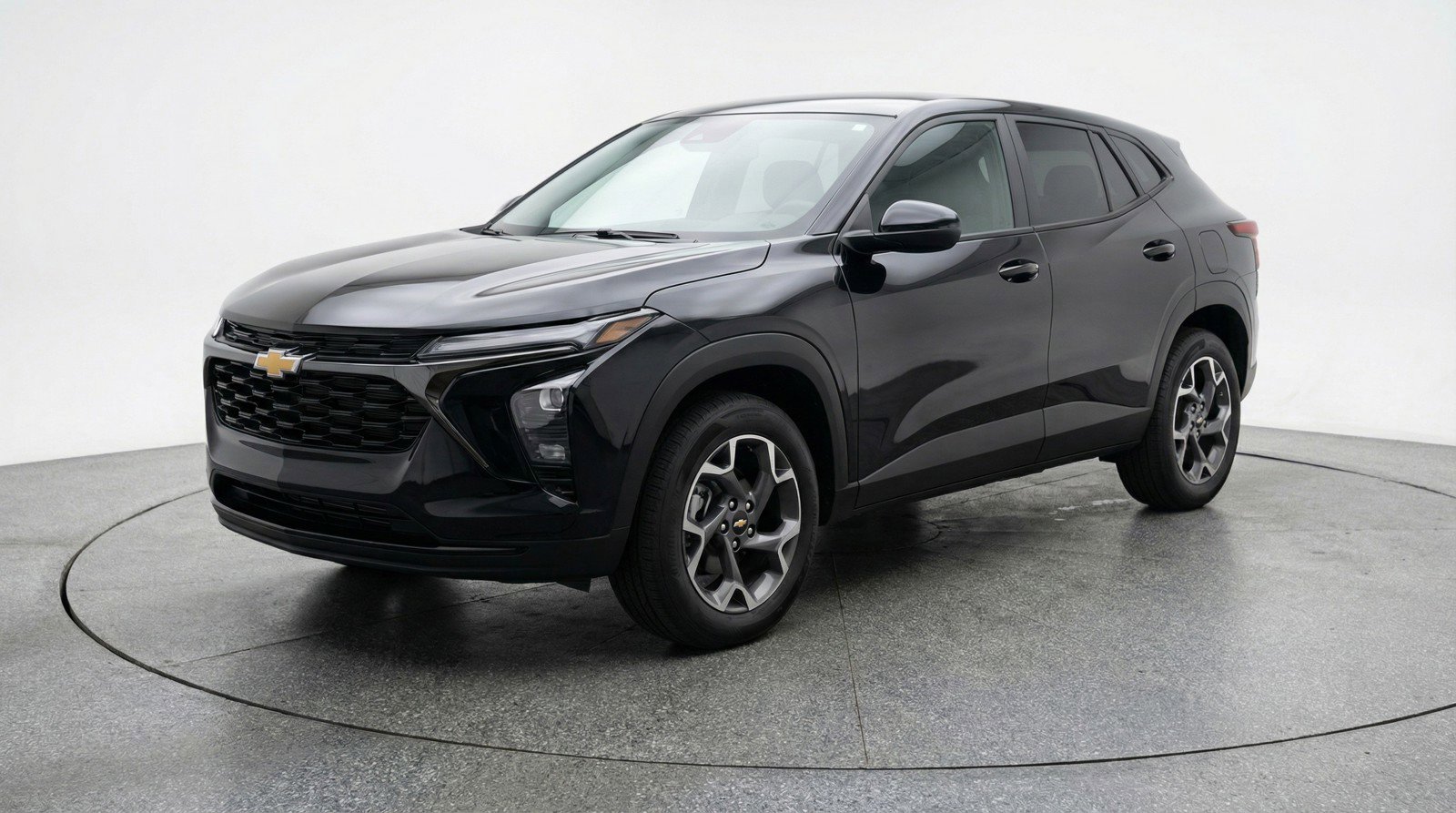 Used 2025 Chevrolet Trax LT image 3