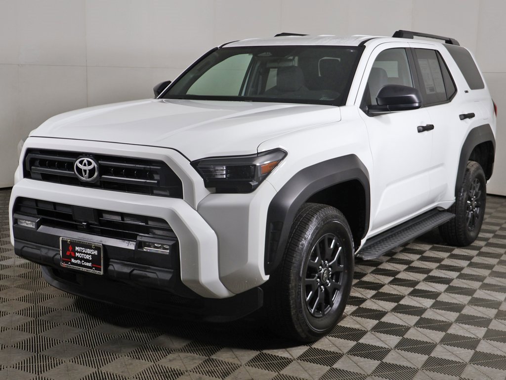 Used 2025 Toyota 4Runner SR5 image 6