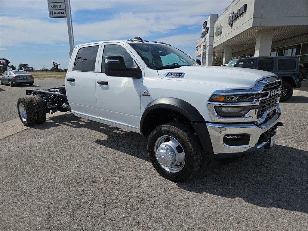 New 2026 RAM 5500 Tradesman w/ Chrome Appearance Group image 9