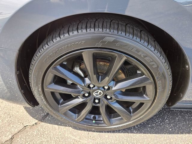 Used 2019 MAZDA MAZDA3 Hatchback w/ Premium Package image 20