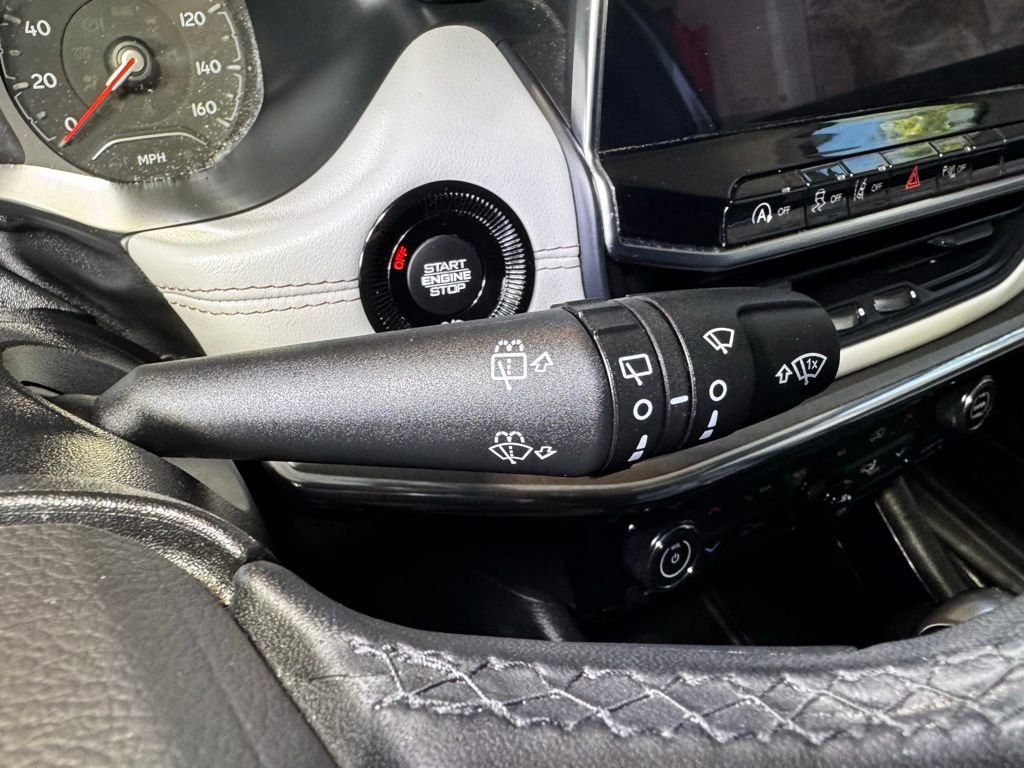 Used 2023 Jeep Compass Limited image 26