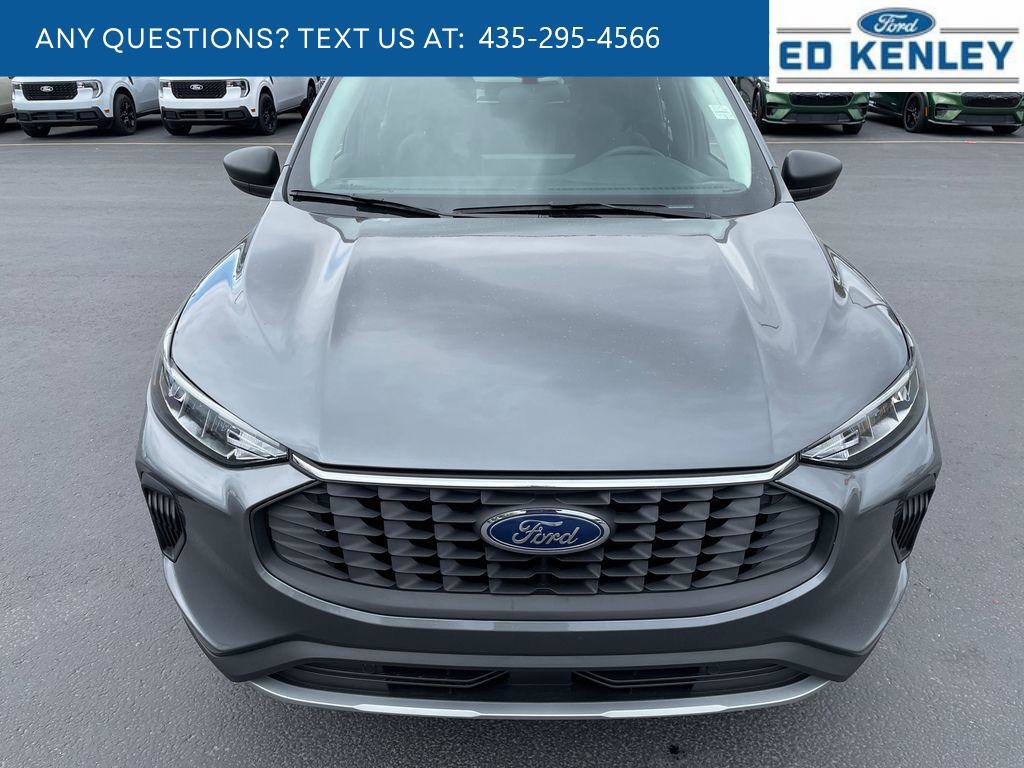 Used 2025 Ford Escape Active w/ Active Premium Tech Pack image 19