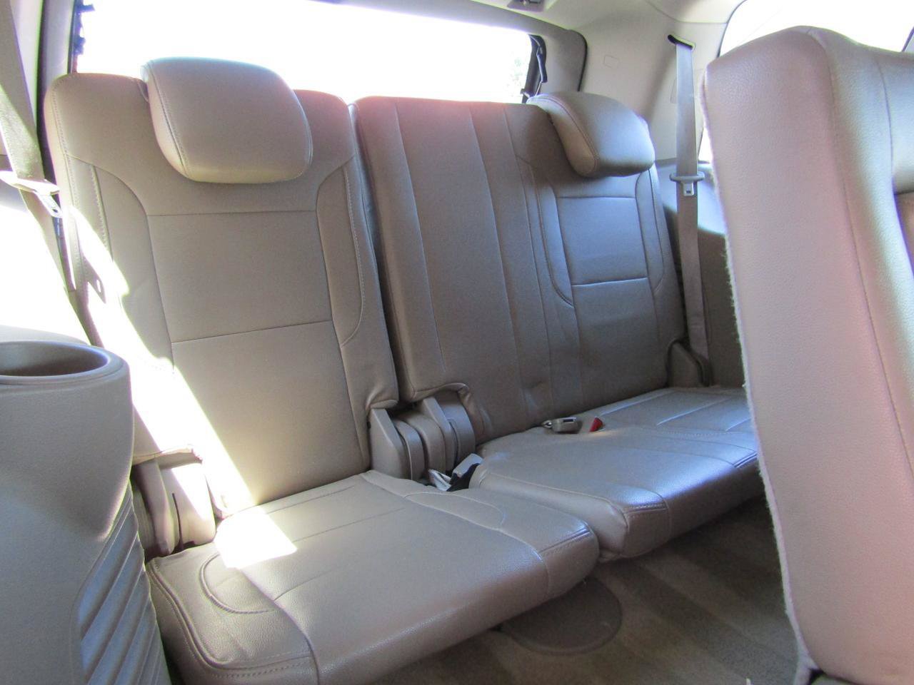 Used 2015 GMC Yukon SLE w/ Convenience Package RWD image 14
