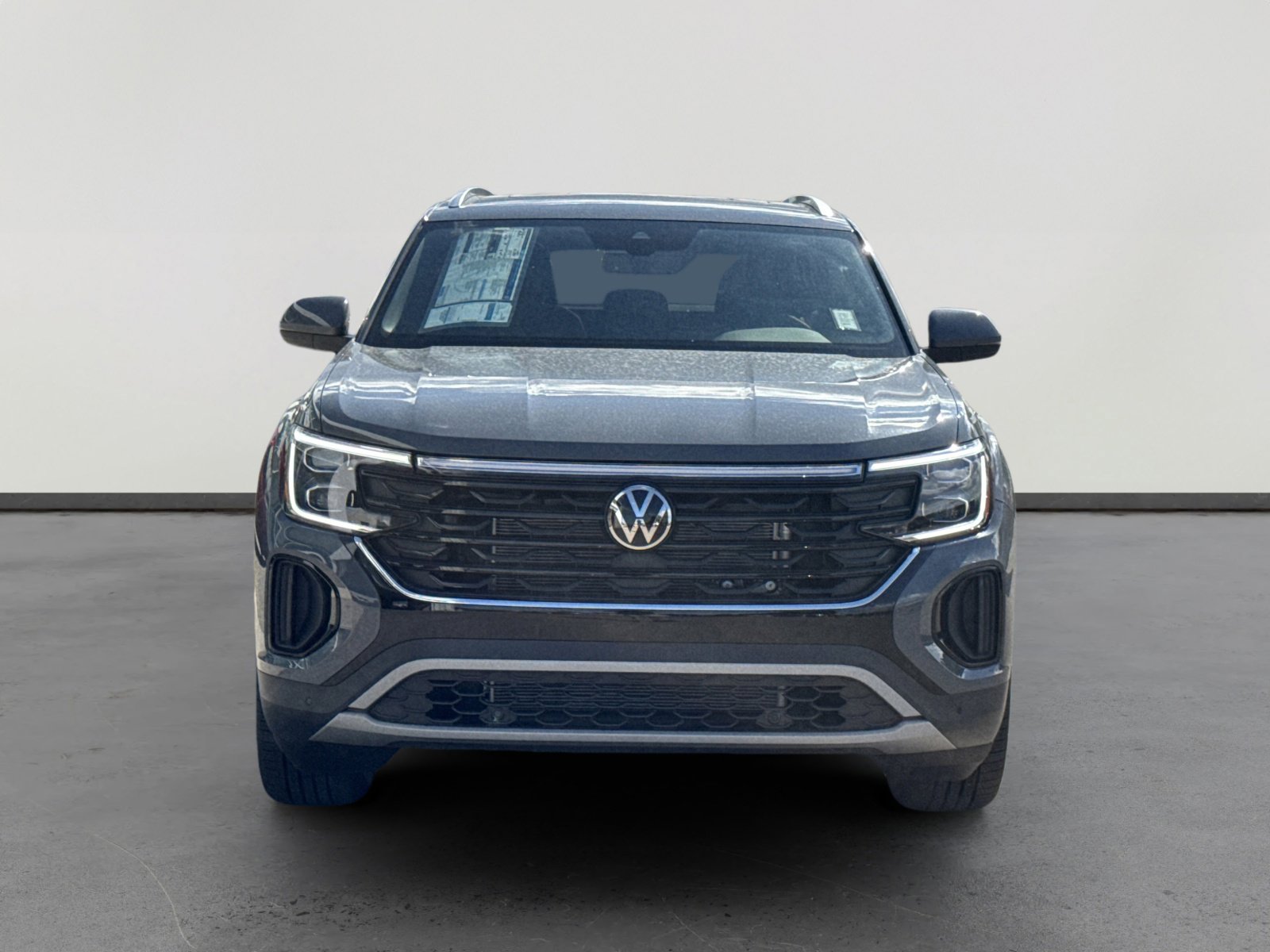 New 2026 Volkswagen Atlas Cross Sport SE image 2