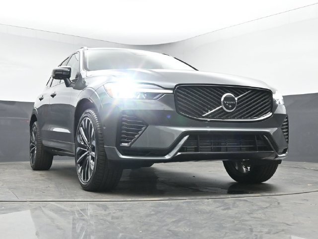 Used 2026 Volvo XC60 T8 Ultra w/ Protection Package Premier AWD/4WD image 40
