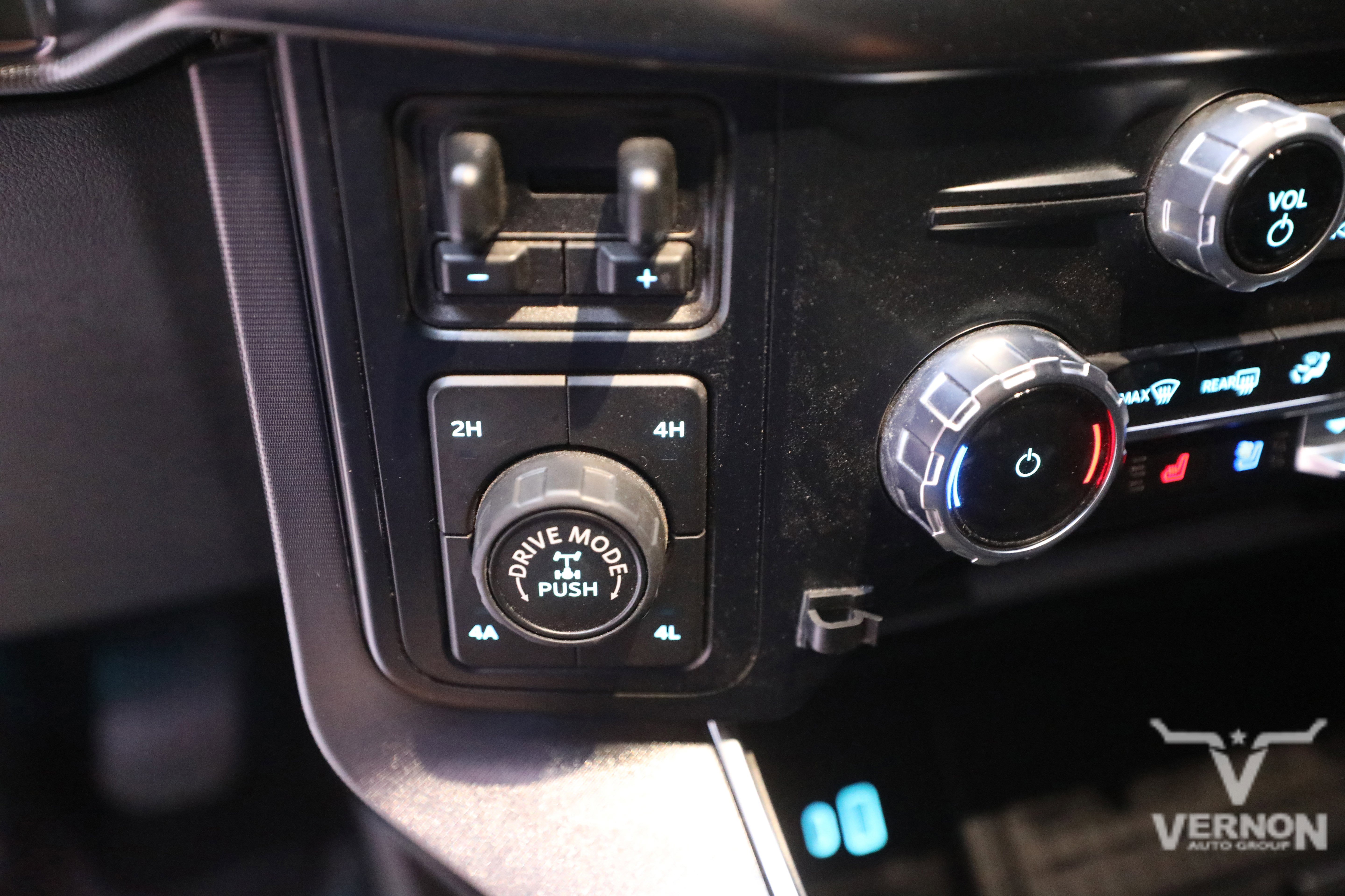 Used 2023 Ford F150 Platinum w/ Equipment Group 701A High image 24