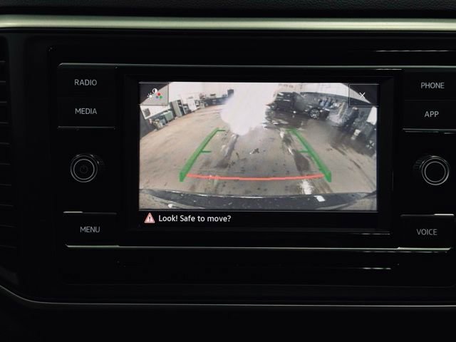 Used 2022 Volkswagen Atlas SE image 34
