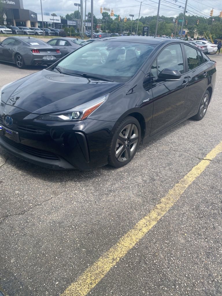 Used 2019 Toyota Prius Limited FWD image 1