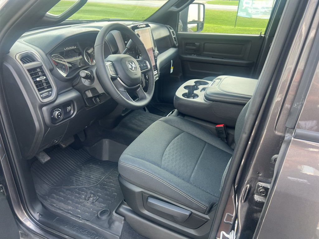 New 2025 RAM 2500 Tradesman AWD/4WD image 24