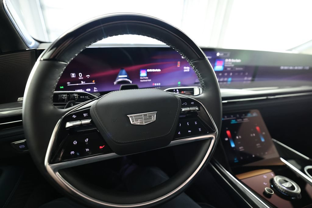 Used 2025 Cadillac Escalade IQ Luxury 2 w/ LPO, Premium Carpet Package AWD/4WD image 20