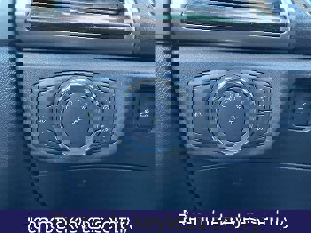 Used 2015 Ford Fusion SE w/ Equipment Group 202A image 16