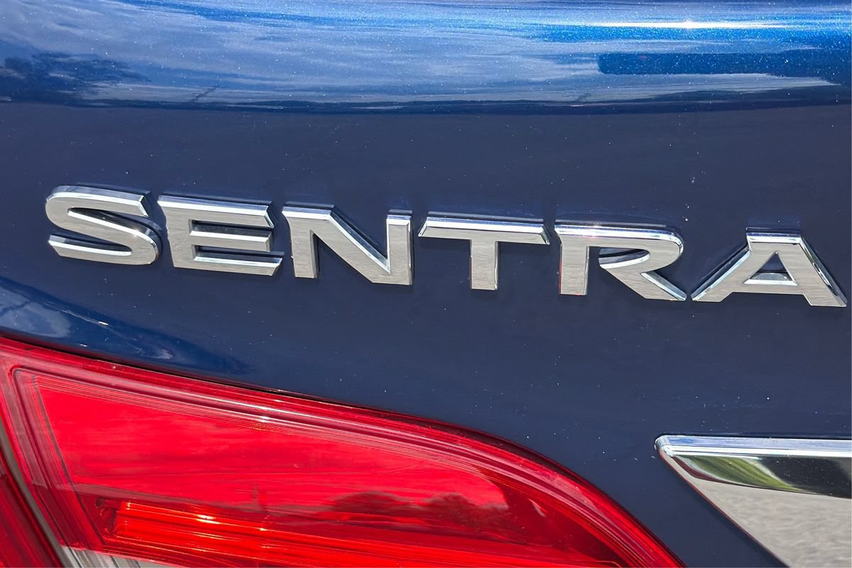 Used 2019 Nissan Sentra SV FWD image 23