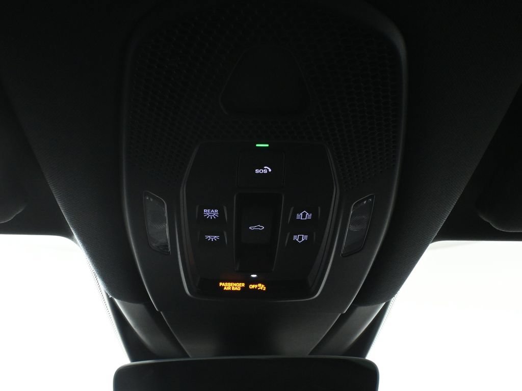 Used 2026 Porsche Cayenne AWD/4WD image 21