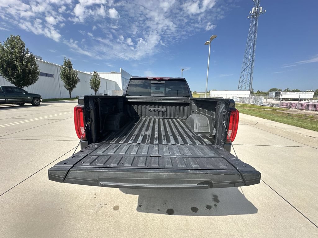 Certified 2024 GMC Sierra 1500 AT4 w/ Technology Package AWD/4WD image 27