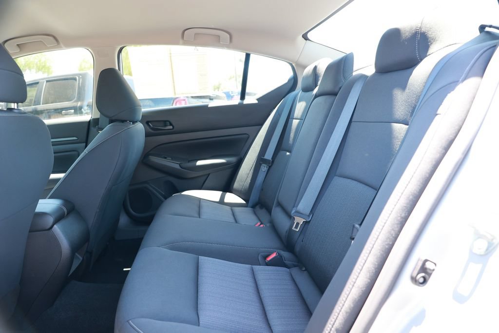 Used 2023 Nissan Altima 2.5 S FWD image 34