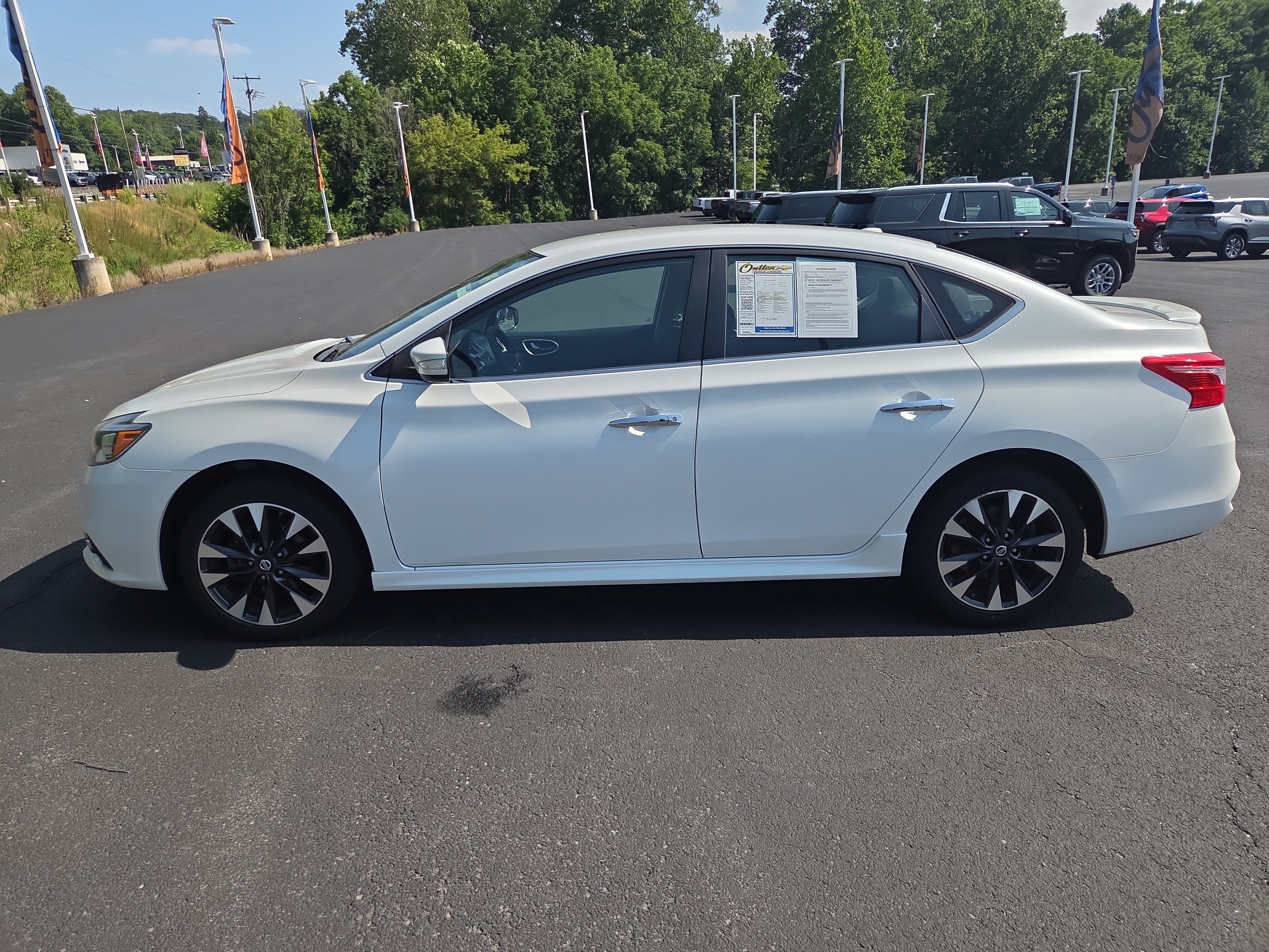 Used 2016 Nissan Sentra SR FWD image 6