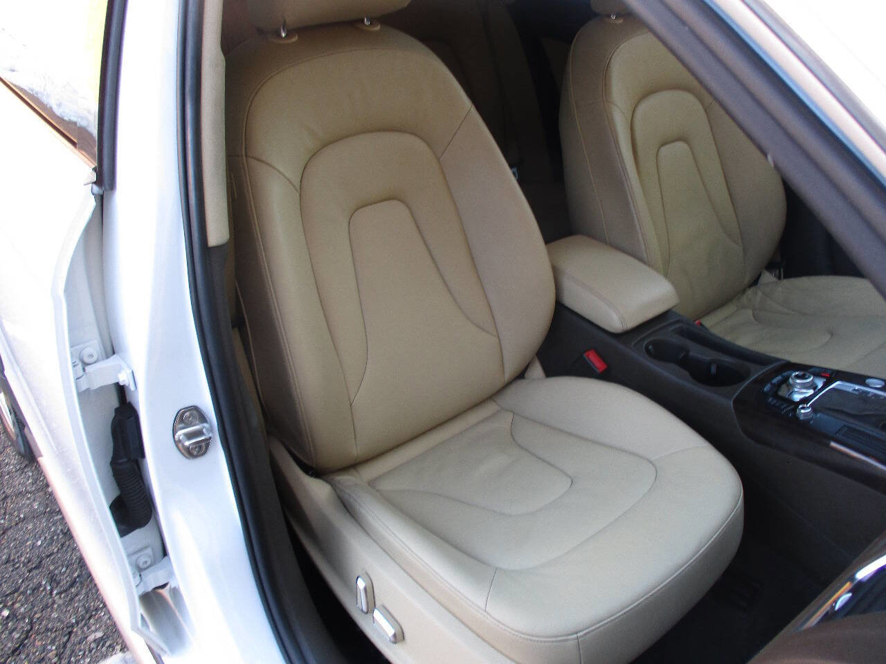 Used 2013 Audi A4 Premium Plus image 21