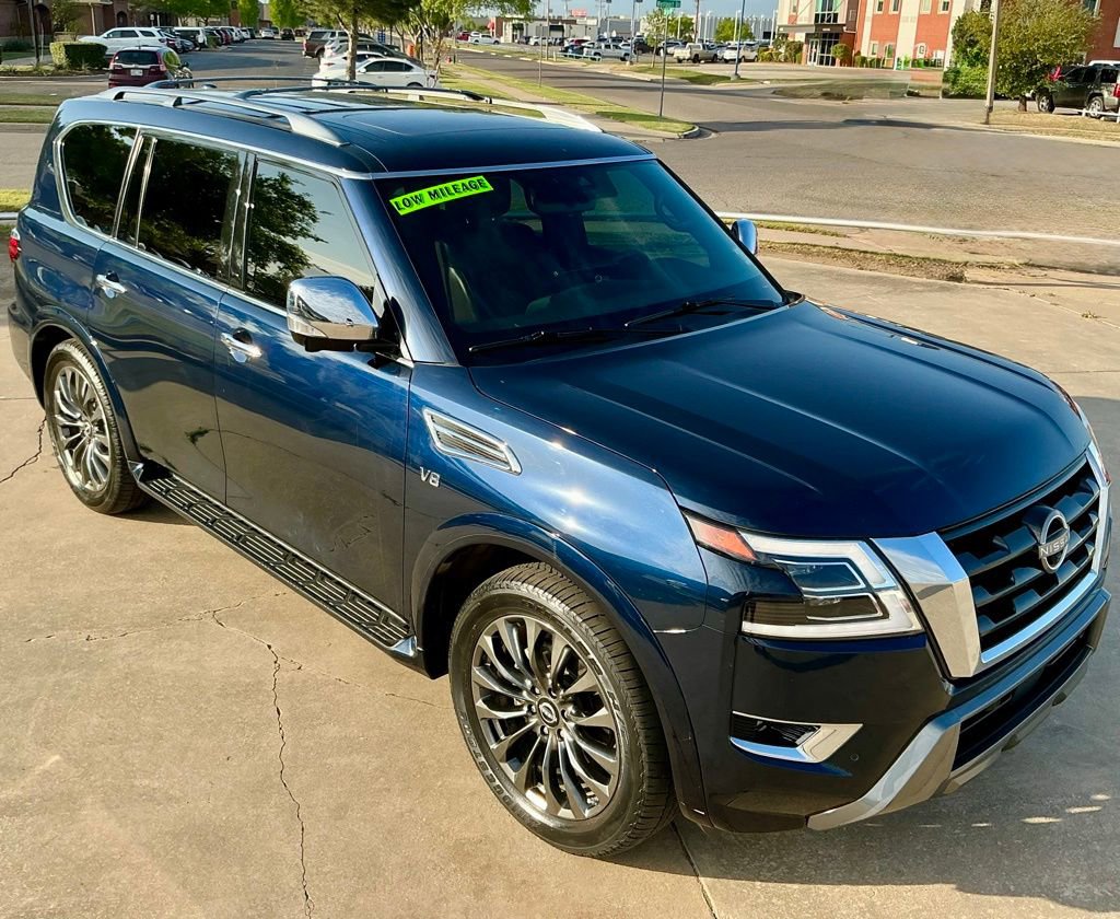 Used 2021 Nissan Armada Platinum w/ Captain's Chairs Package image 5