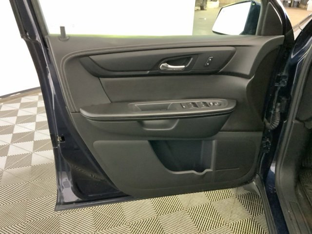 Used 2017 Chevrolet Traverse LT image 26