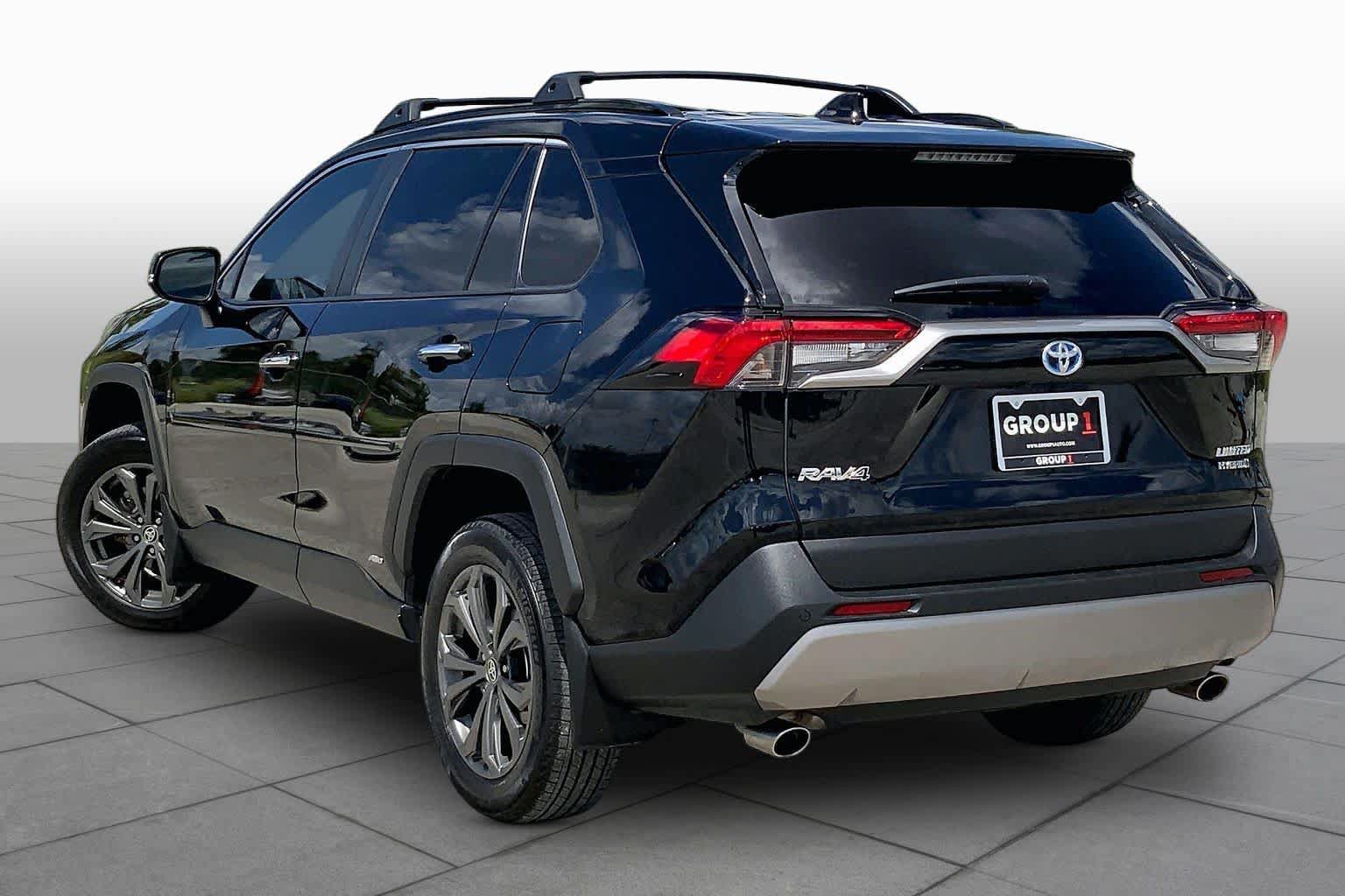 Used 2024 Toyota RAV4 Limited w/ Advanced Technology Package AWD/4WD image 12