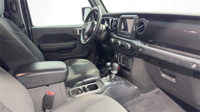 Used 2021 Jeep Wrangler Unlimited Sport image 12