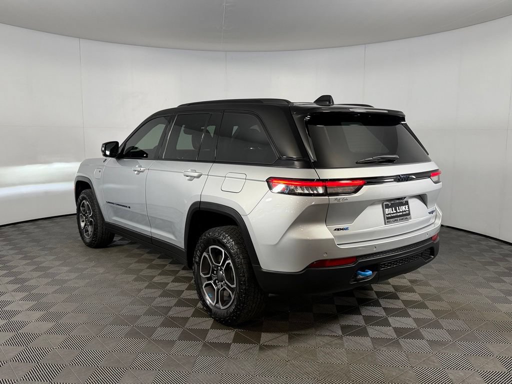 Used 2023 Jeep Grand Cherokee Trailhawk AWD/4WD image 9