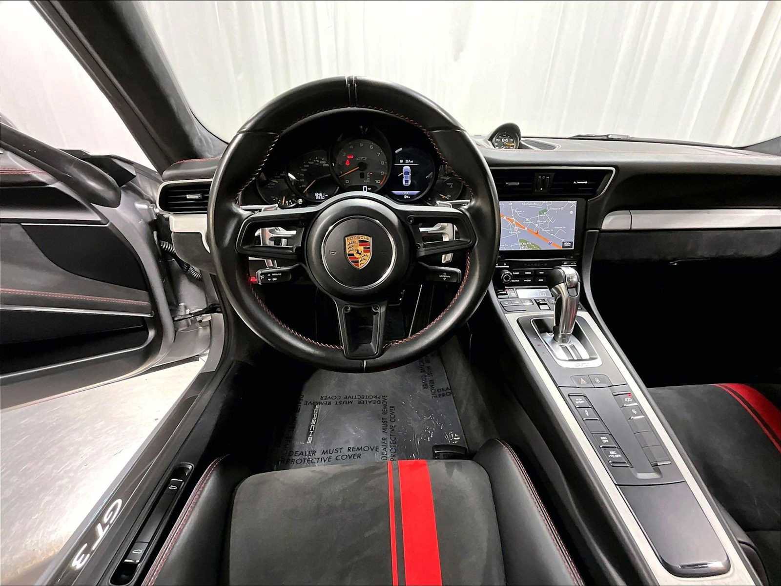 Used 2018 Porsche 911 GT3 image 15