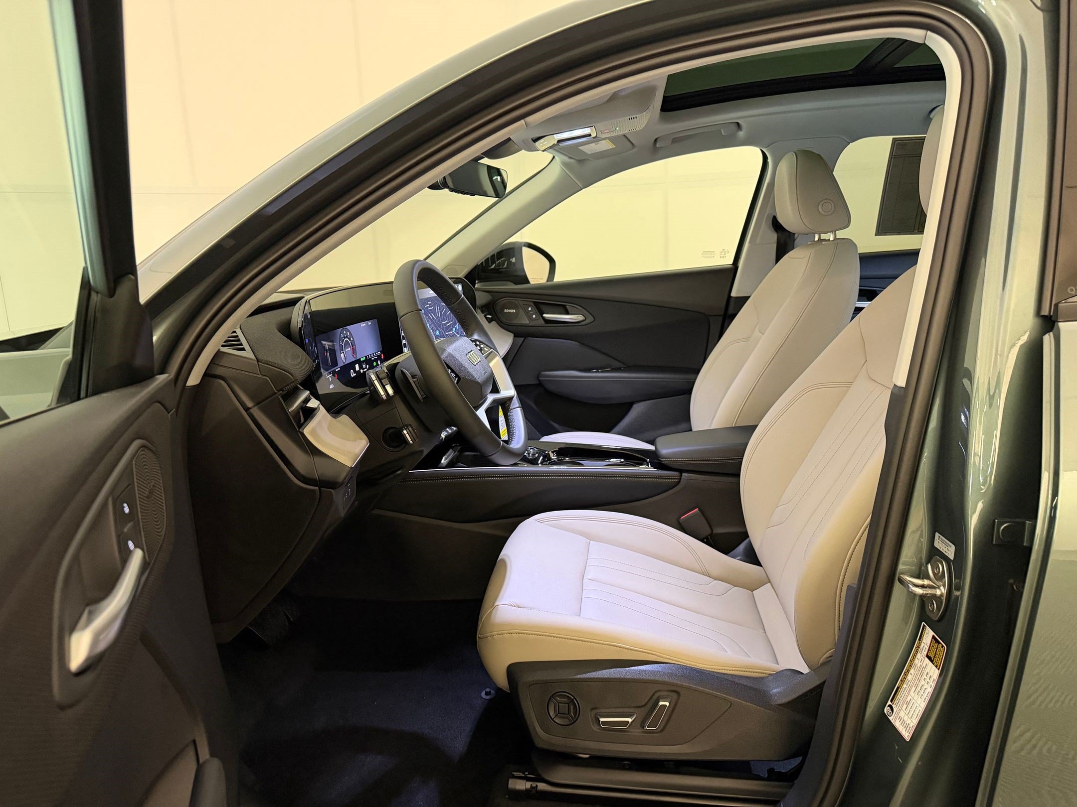 New 2026 Audi Q3 quattro 2.0T AWD/4WD image 5