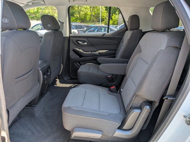 Used 2020 Chevrolet Traverse LT FWD image 21
