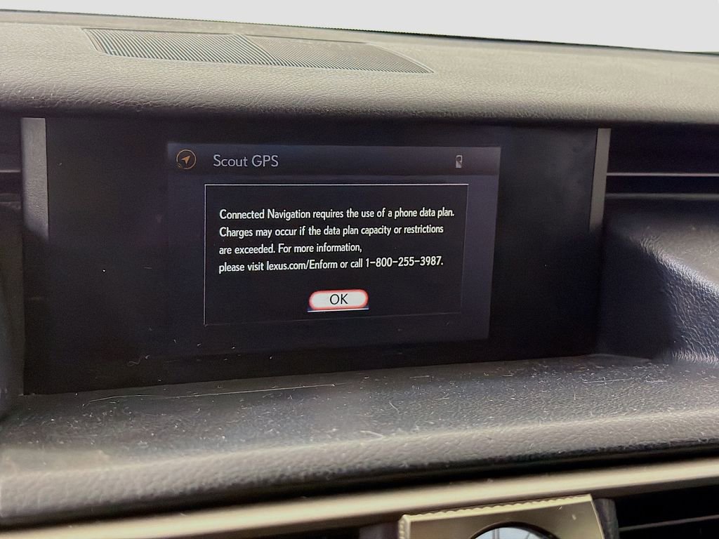 Used 2017 Lexus IS 200t image 18