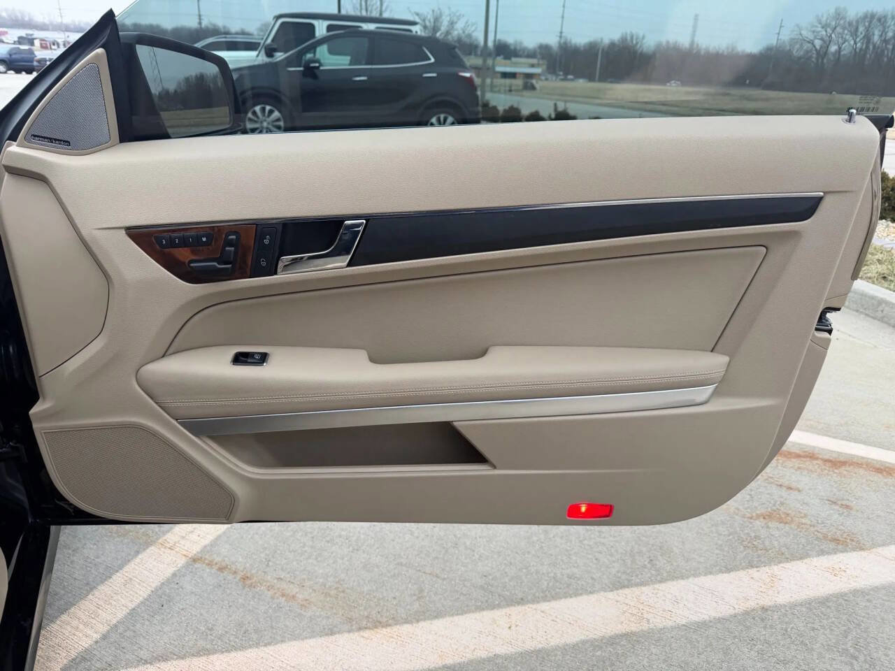 Used 2011 Mercedes-Benz E 350 Coupe image 23