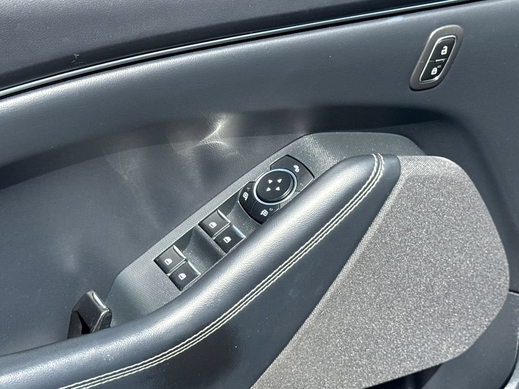 Used 2023 Ford Mustang Mach-E Select RWD image 29