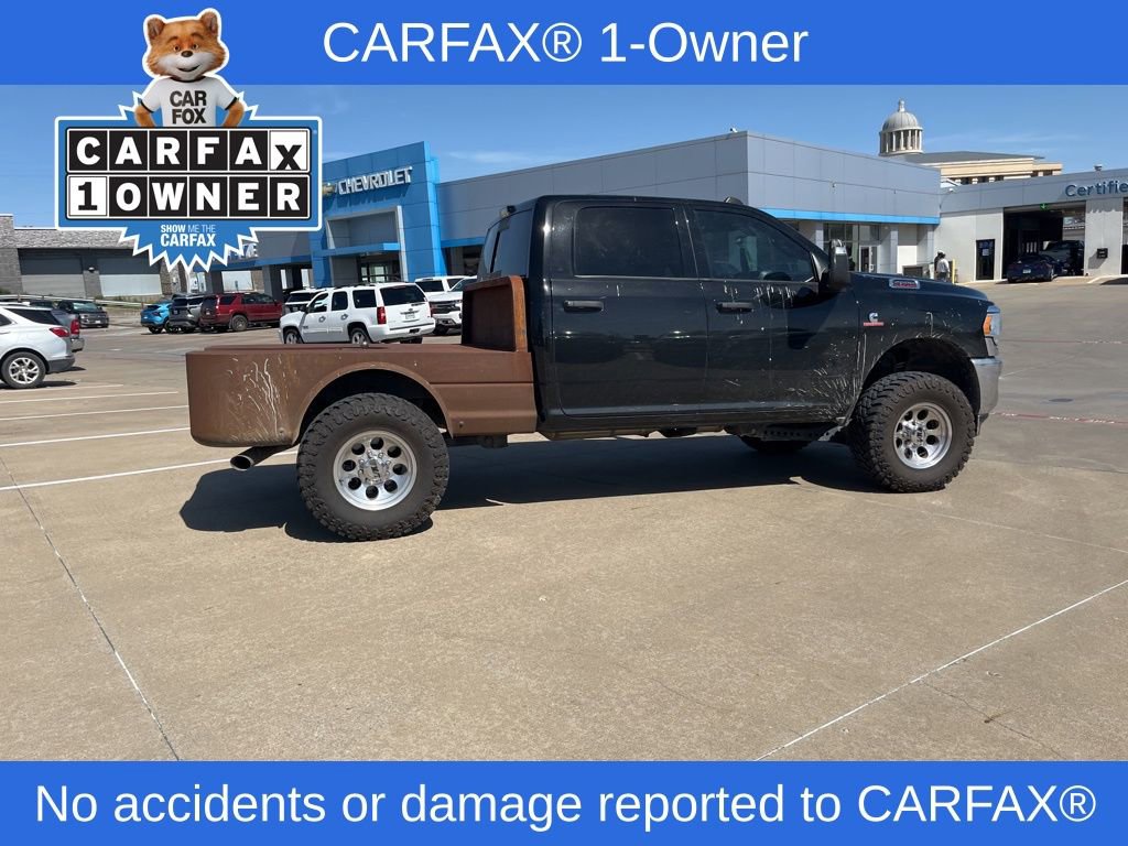 Used 2024 RAM 2500 Tradesman w/ Chrome Appearance Group image 2