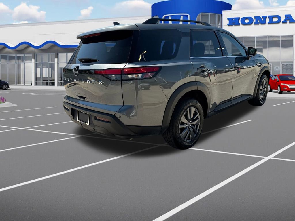 Used 2025 Nissan Pathfinder SV image 9