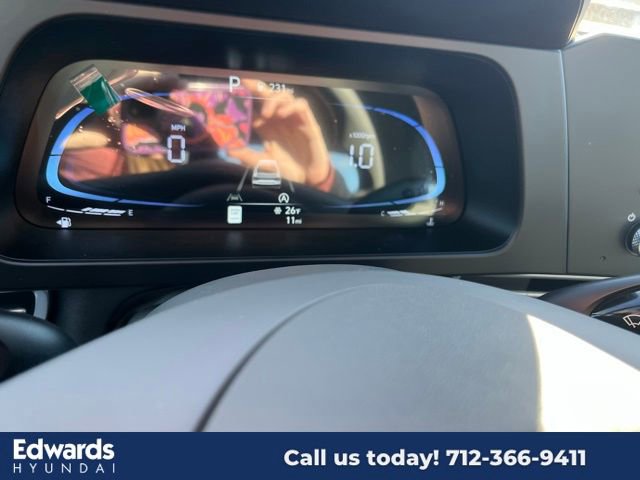 New 2025 Hyundai Elantra SE image 24