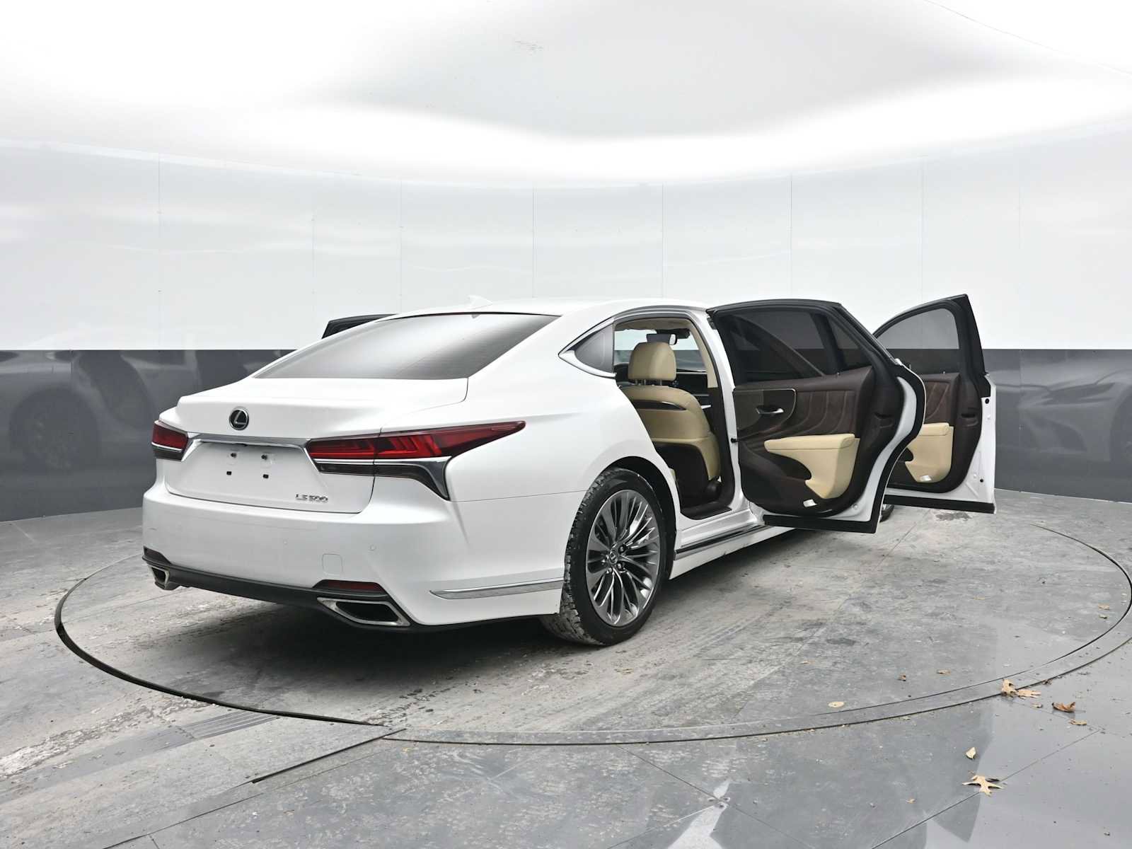 Used 2019 Lexus LS 500 w/ Interior Upgrade Package image 52