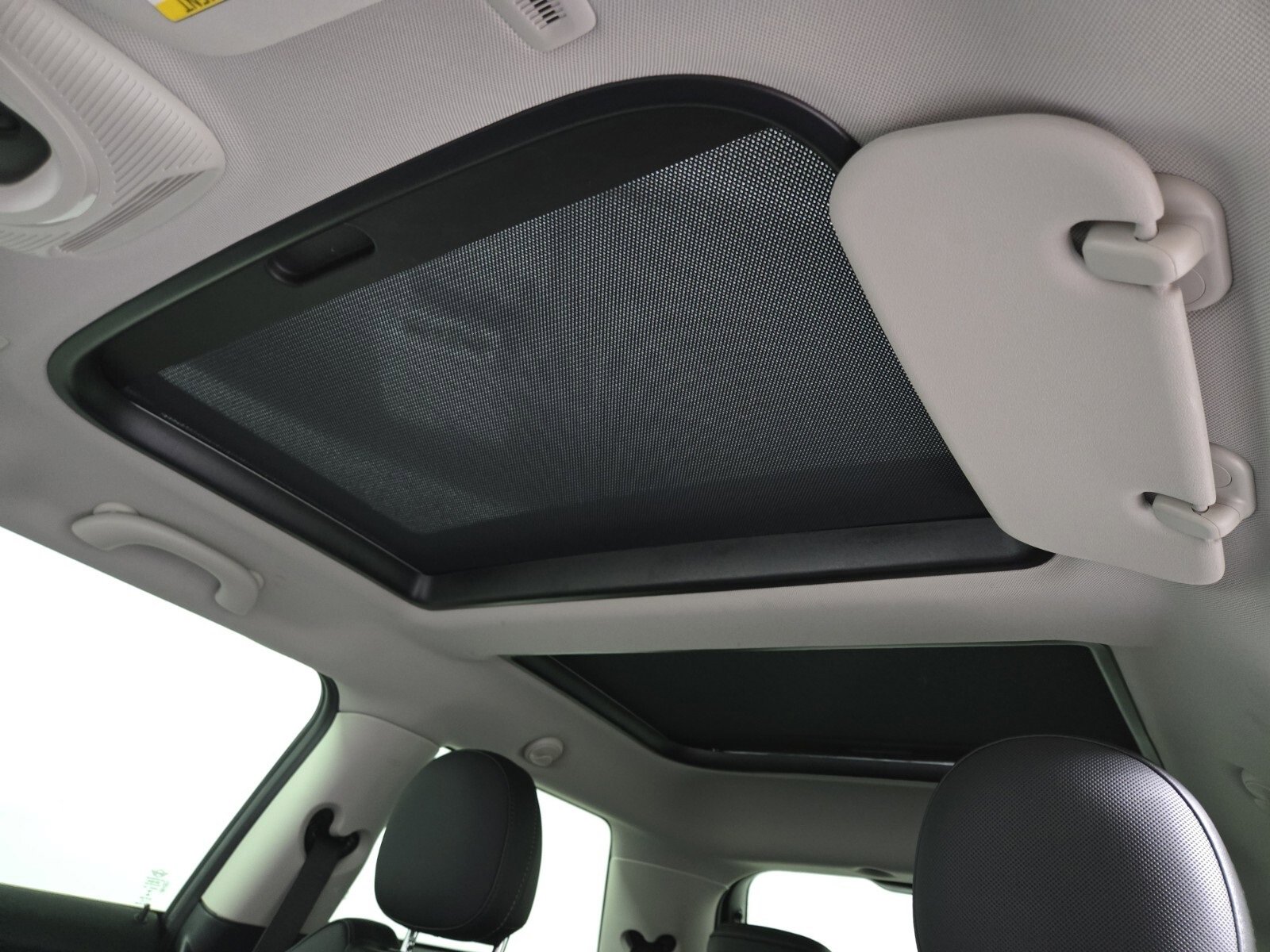 Used 2022 MINI Cooper S image 12